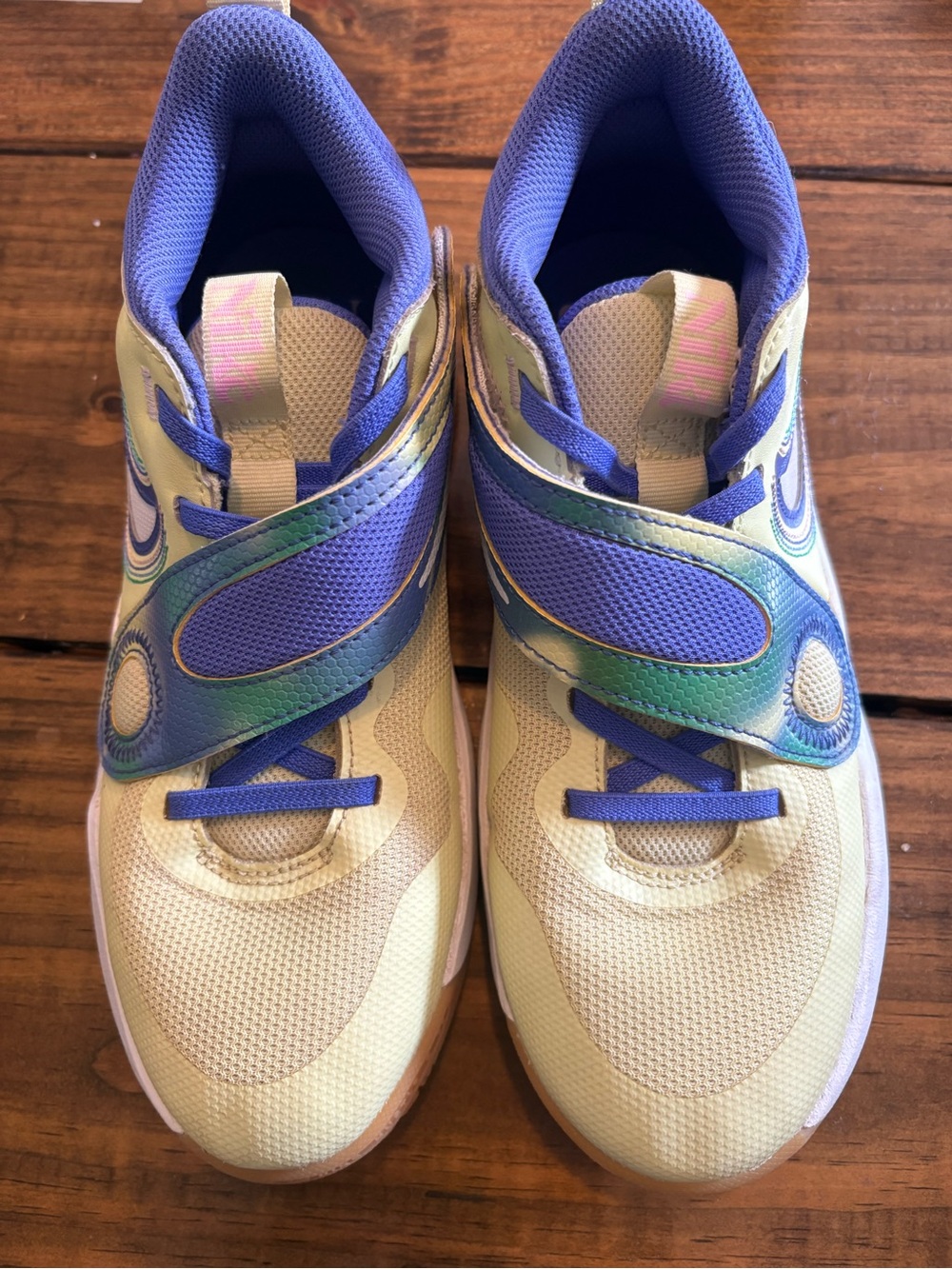 Nike Team Hustle D 11 SE Luminous Green Ultramarine